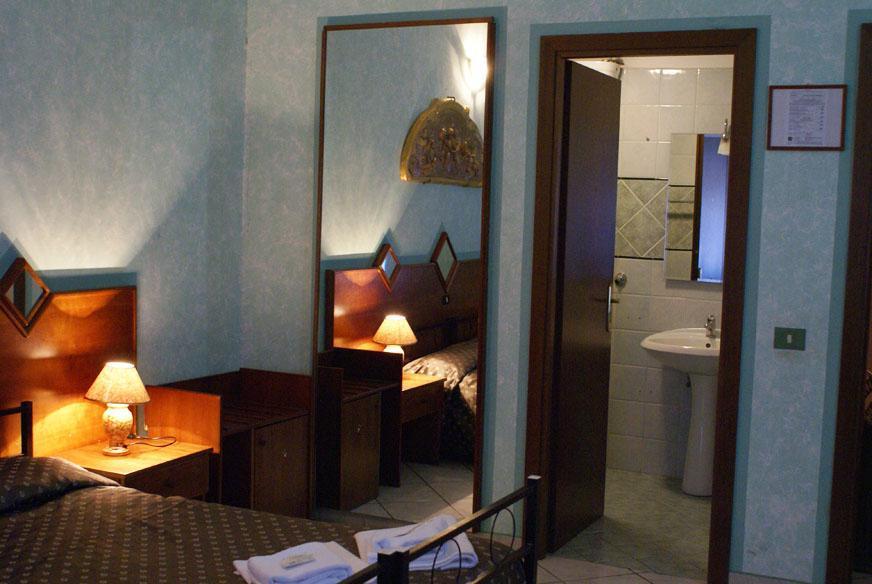 Hotel Farini Rome Luaran gambar