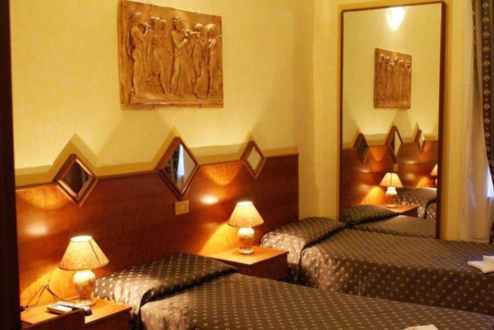 Hotel Farini Rome Luaran gambar